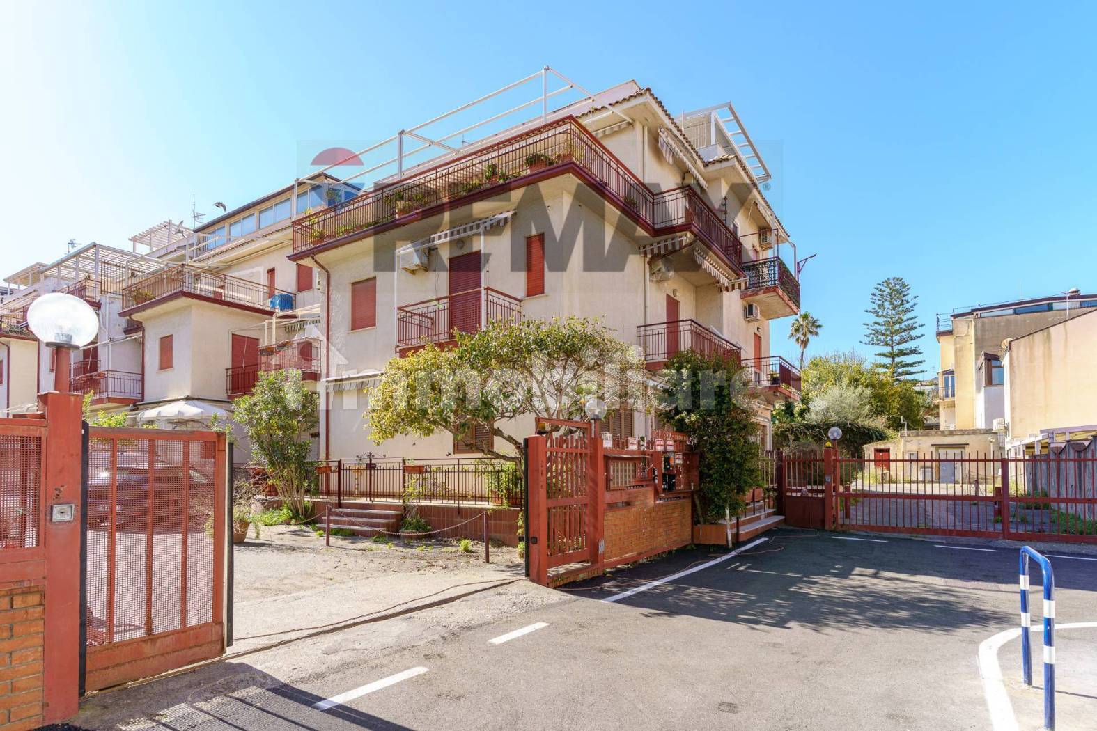 Appartamento in vendita a Giardini-Naxos