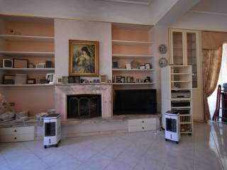 Salone