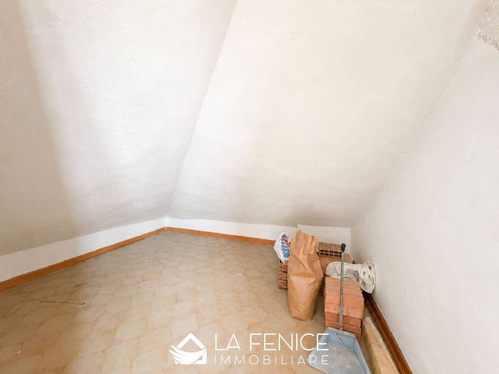 Stanza non arredata