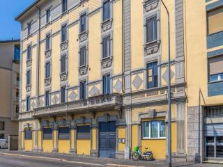 Trilocale via Valassina 35, Dergano, Milano