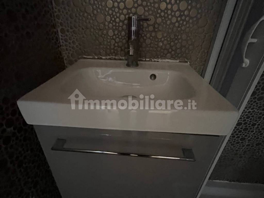 Stanza singola in San Donato, foto 14 di 15