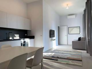 Bilocale via Solferino 46, Moscova, Milano