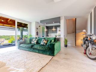 Salone