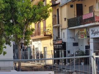 Zona