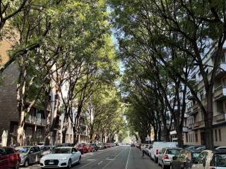 Bilocale via Teodosio 60, Casoretto, Milano