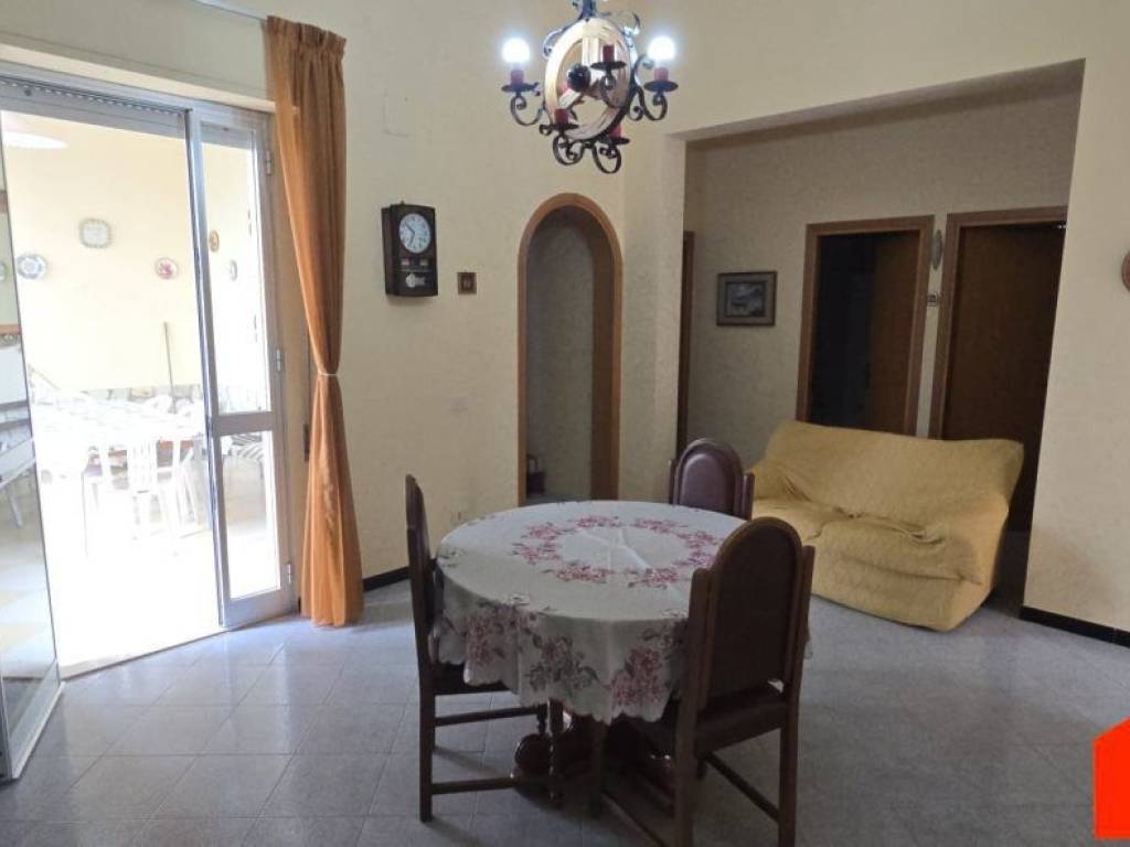 Salone