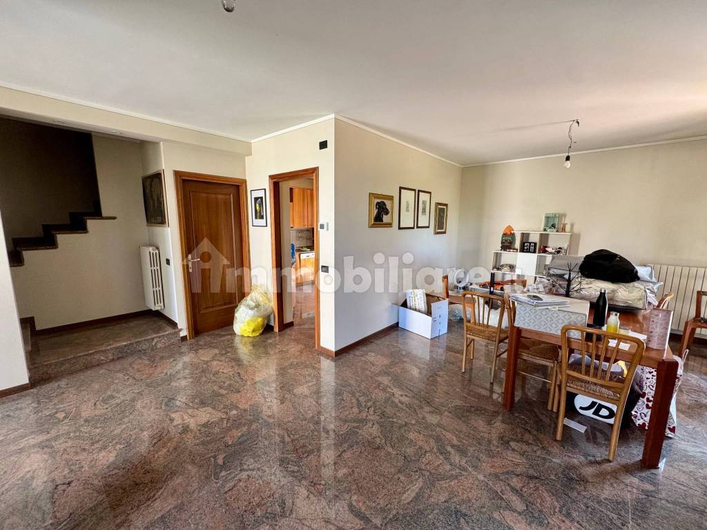 Salone