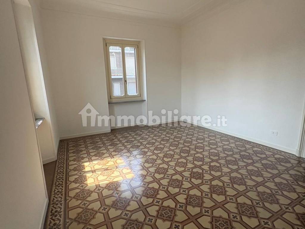 Appartamento in Cit Turin, foto 3 di 31