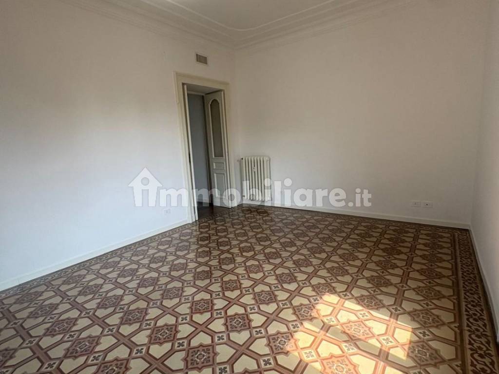 Appartamento in Cit Turin, foto 4 di 31