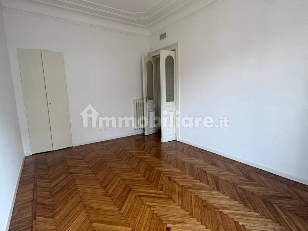 Appartamento in Cit Turin, foto 10 di 31