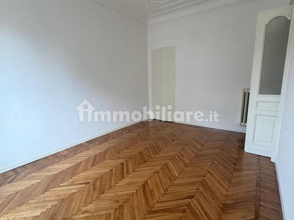 Appartamento in Cit Turin, foto 11 di 31