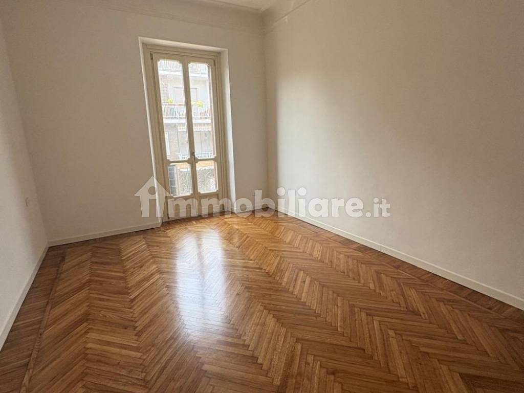Appartamento in Cit Turin, foto 12 di 31