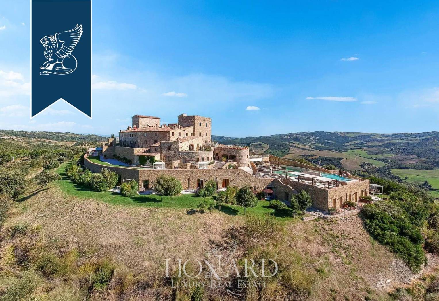 Palazzo - Edificio in vendita a Montalcino