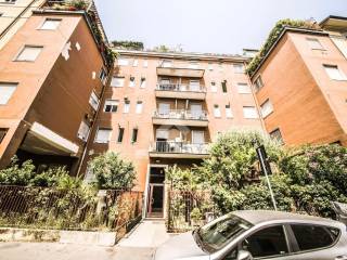 Monolocale via Monte Palombino 15, Santa Giulia, Milano