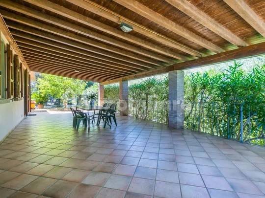 Villa in vendita a Cecina