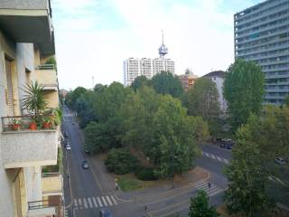 Quadrilocale corso Sempione 48, Sempione, Milano