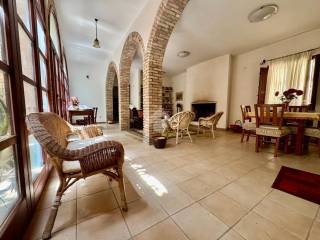 Salone