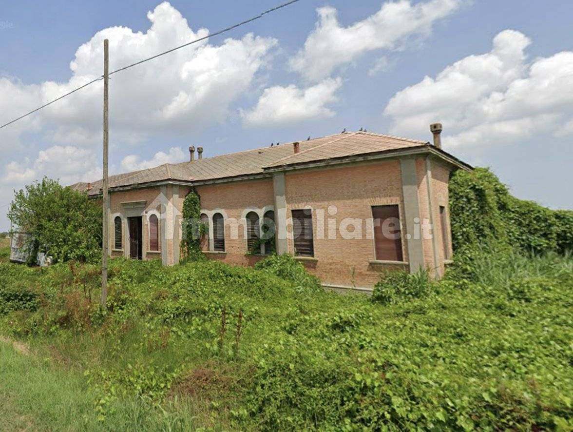 Casa indipendente in vendita a Riva del Po