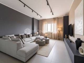 Trilocale via Gianfranco Zuretti 47, Cascina dei Pomi, Milano