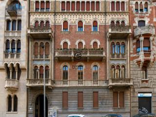 Trilocale via Luigi Settembrini 9, Centrale, Milano