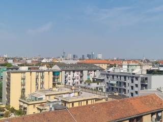 Quadrilocale via Negroli 23, Argonne - Corsica, Milano