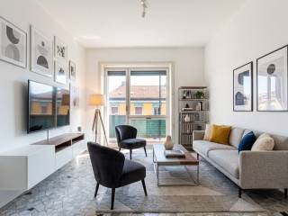 Bilocale via Luigi Canonica 64, Paolo Sarpi, Milano