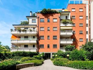 Quadrilocale via Carlo Perini 20, Quarto Oggiaro, Milano