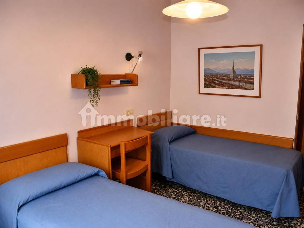 Stanza singola in San Salvario, foto 3 di 6