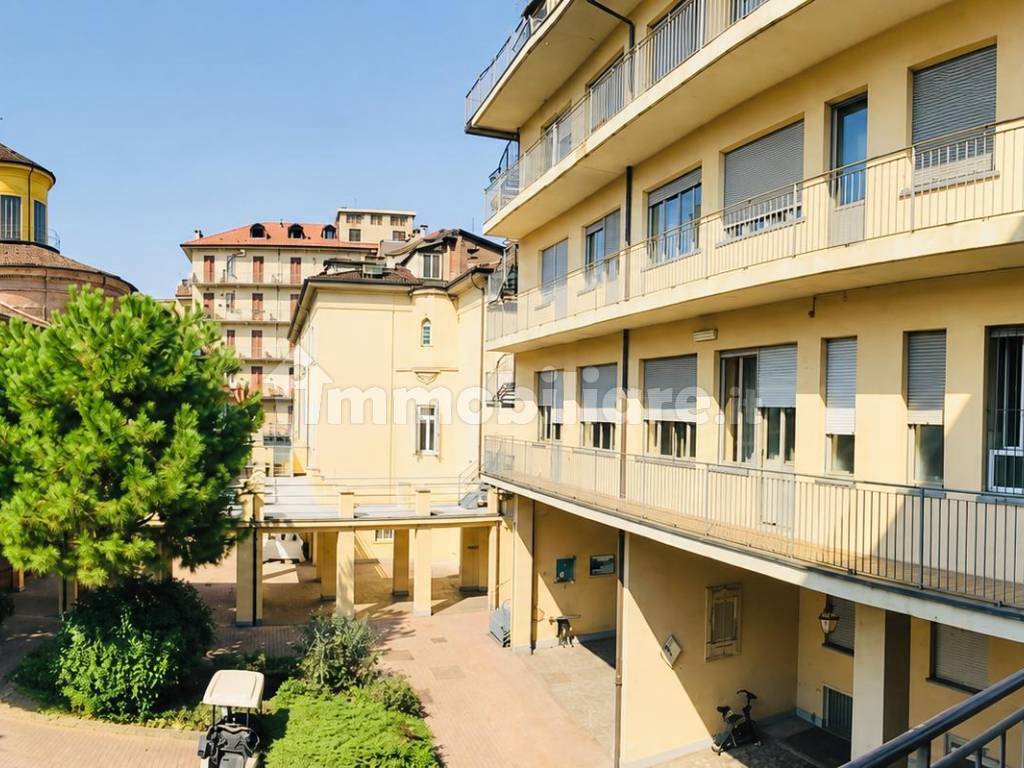 Stanza singola in San Salvario, foto 5 di 6