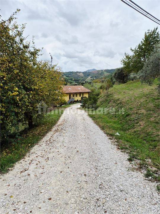 Villetta a schiera in vendita a Bisenti