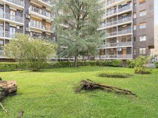 Appartamento via Gian Carlo Castelbarco 2, Corso San Gottardo, Milano