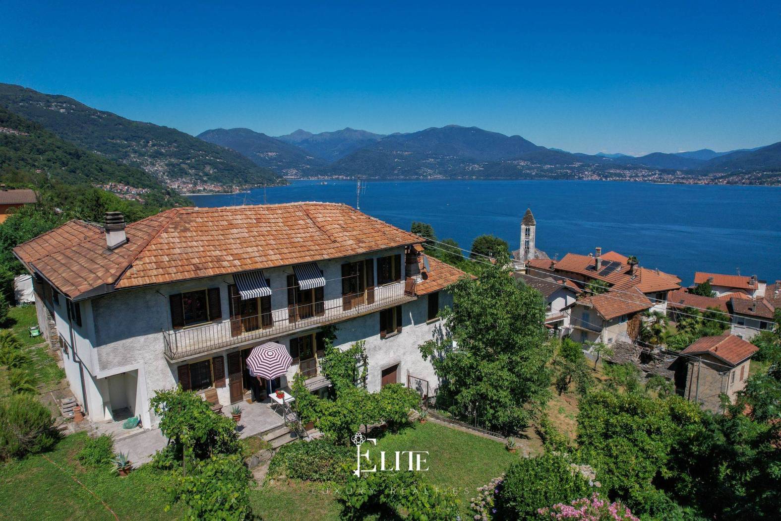 Villa in vendita a Oggebbio