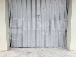 Box auto