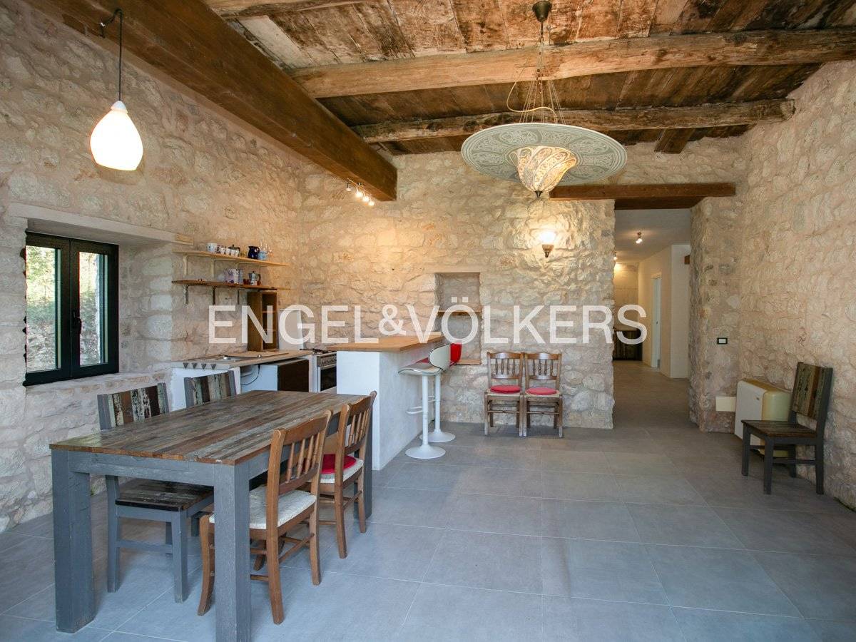 Villa in vendita a Lenola