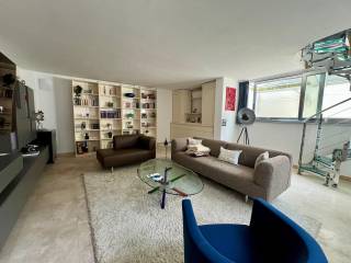 Salone