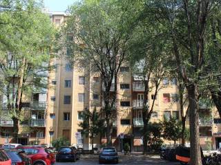 Trilocale via Francesco Cilea 86, Gallaratese, Milano