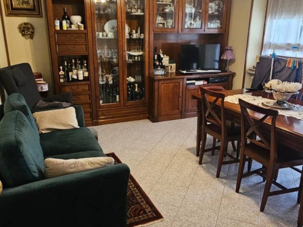 2 stanze singole in Lucento