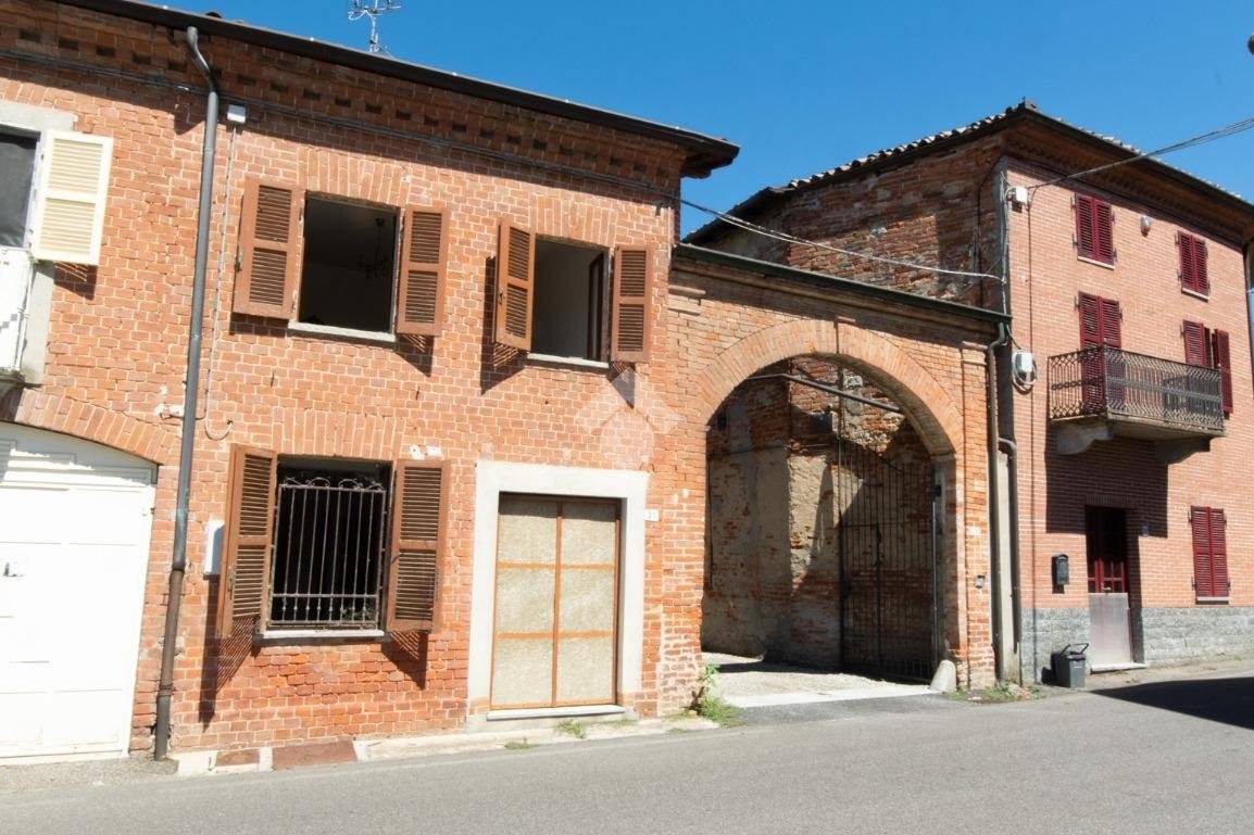 Casa indipendente in vendita a Altavilla Monferrato