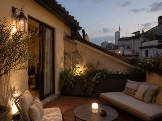 Attico da ristrutturare, 260 m², Moscova, Milano