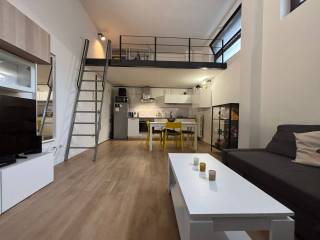 Loft via Spezia 39, Famagosta, Milano