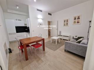 Bilocale via Garian 18, Washington, Milano