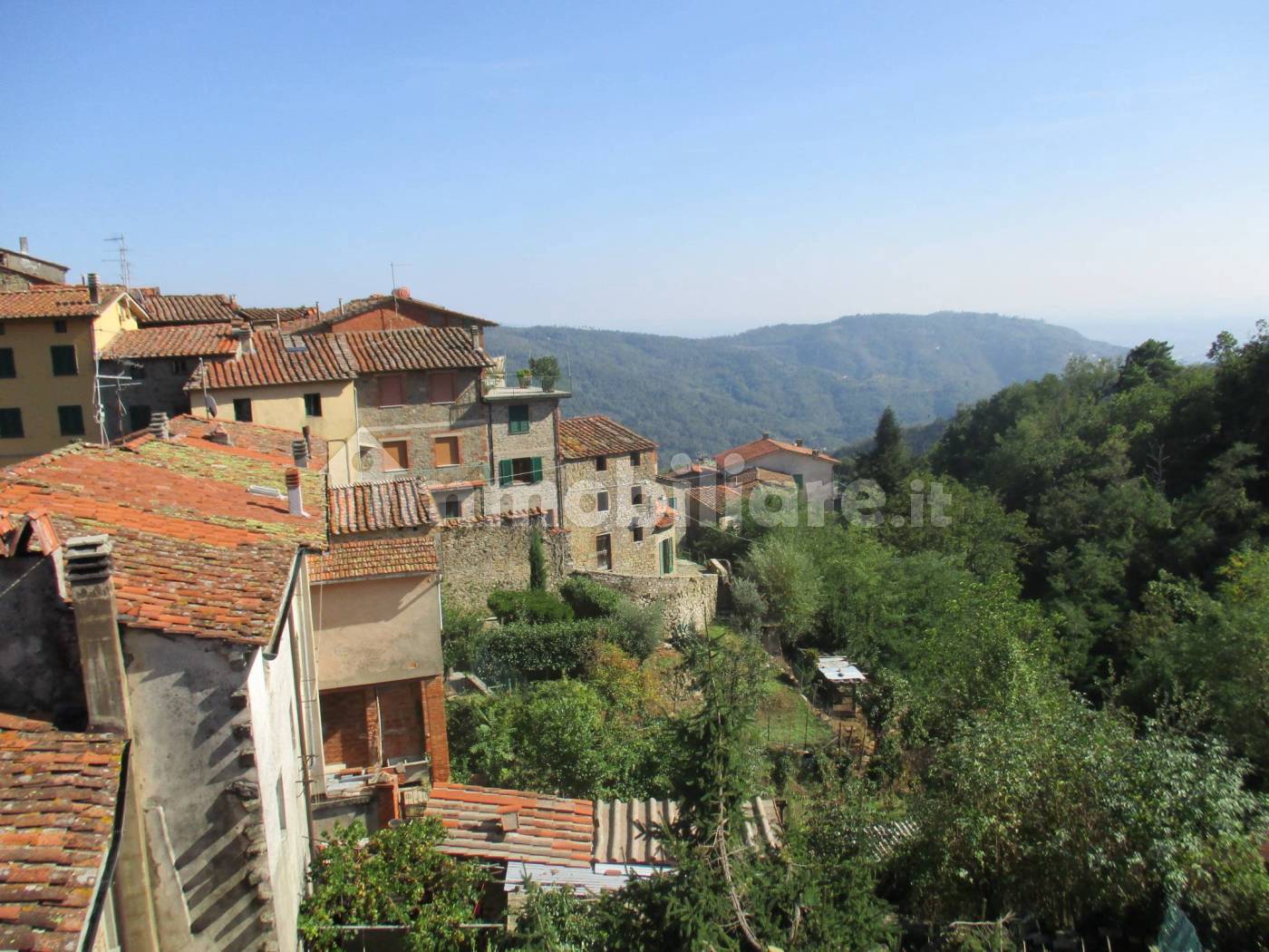 Casa indipendente in vendita a Pescia