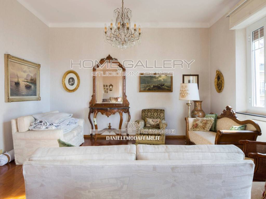 Salone
