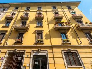 Bilocale via Pietro Crespi 13, Pasteur, Milano