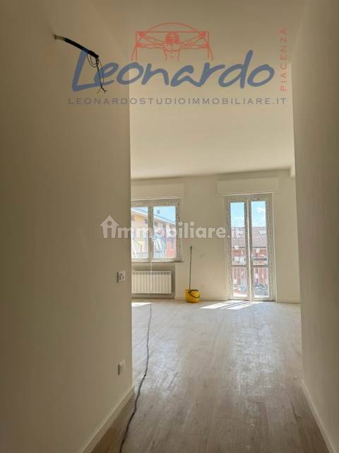 Appartamento in vendita a Piacenza