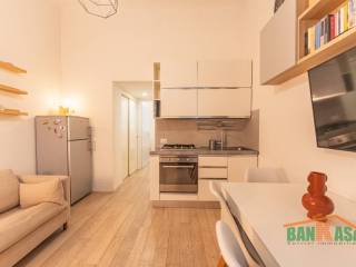 Bilocale via Luigi Porro Lambertenghi 3, Isola, Milano
