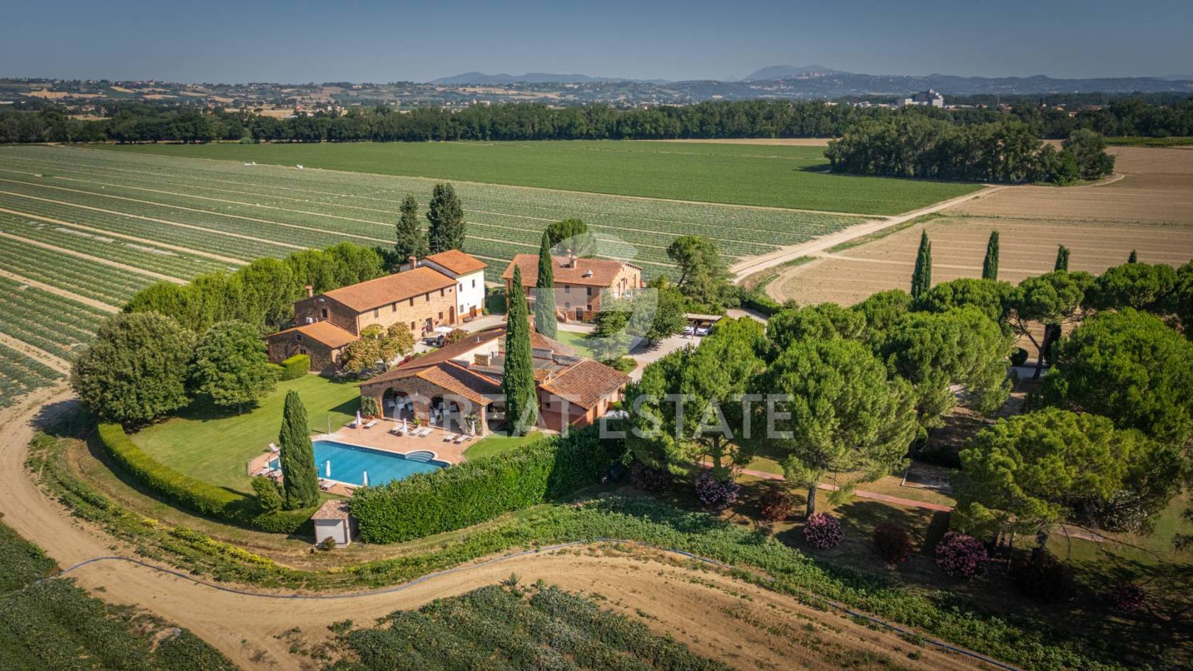 Rustico - Casale in vendita a Deruta