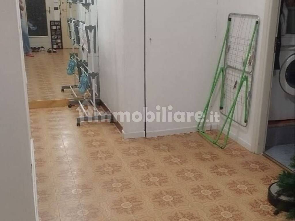 Stanza singola in Pozzo Strada, foto 2 di 9