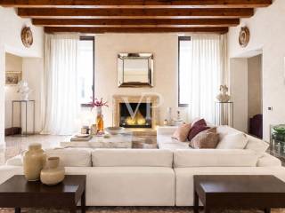 Salone