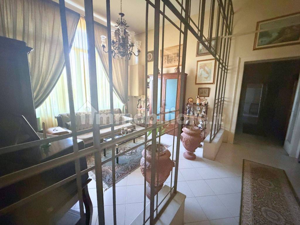 Salone
